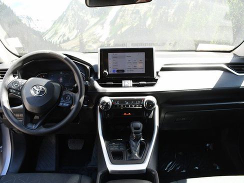 Certified 2024 Toyota RAV4 XLE w/ Convenience Package image 18