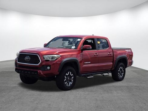 Used 2018 Toyota Tacoma TRD Off-Road RWD image 7