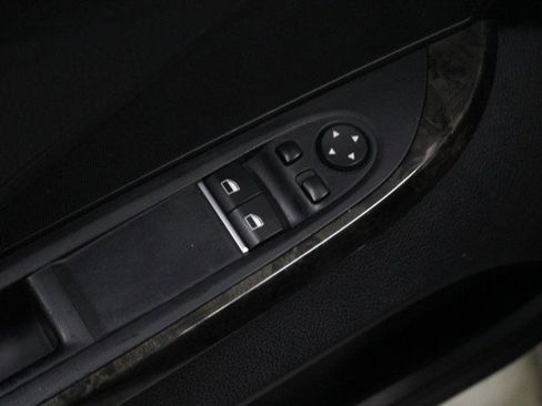 Used 2013 BMW 640i Coupe image 24