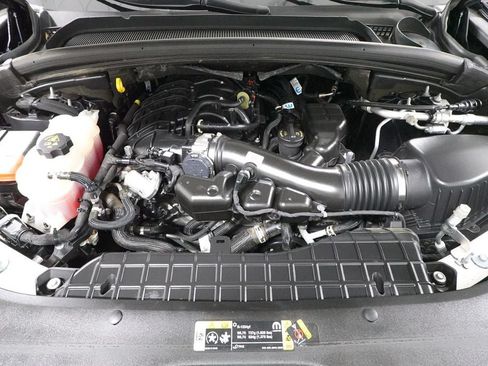 Used 2023 Jeep Grand Cherokee L Limited AWD/4WD image 36