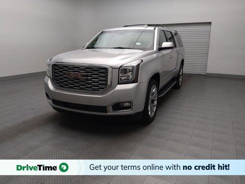 Used 2018 GMC Yukon XL Denali image 1