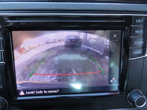 Used 2017 Volkswagen Tiguan Wolfsburg Edition image 28