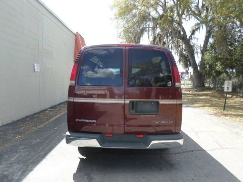 Used 2000 Chevrolet Express 1500 RWD image 7