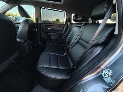 Used 2023 Nissan Rogue SV w/ SV Premium B Package AWD/4WD image 24