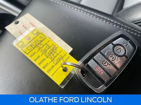 Used 2023 Ford Explorer XLT w/ Equipment Group 202A image 11