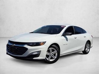 Used 2023 Chevrolet Malibu LS video 1