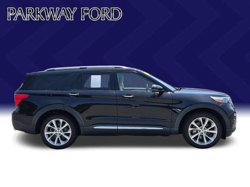 Used 2022 Ford Explorer Platinum w/ Technology Package AWD/4WD image 6
