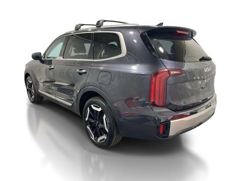 Used 2025 Kia Telluride S AWD/4WD image 2