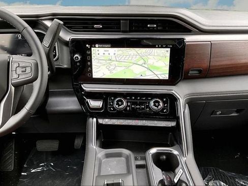 New 2026 GMC Sierra 2500 Denali Ultimate w/ Max Trailering Package AWD/4WD image 8