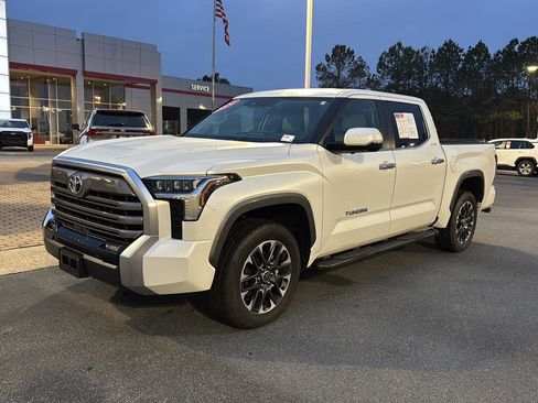 Used 2024 Toyota Tundra Limited image 1