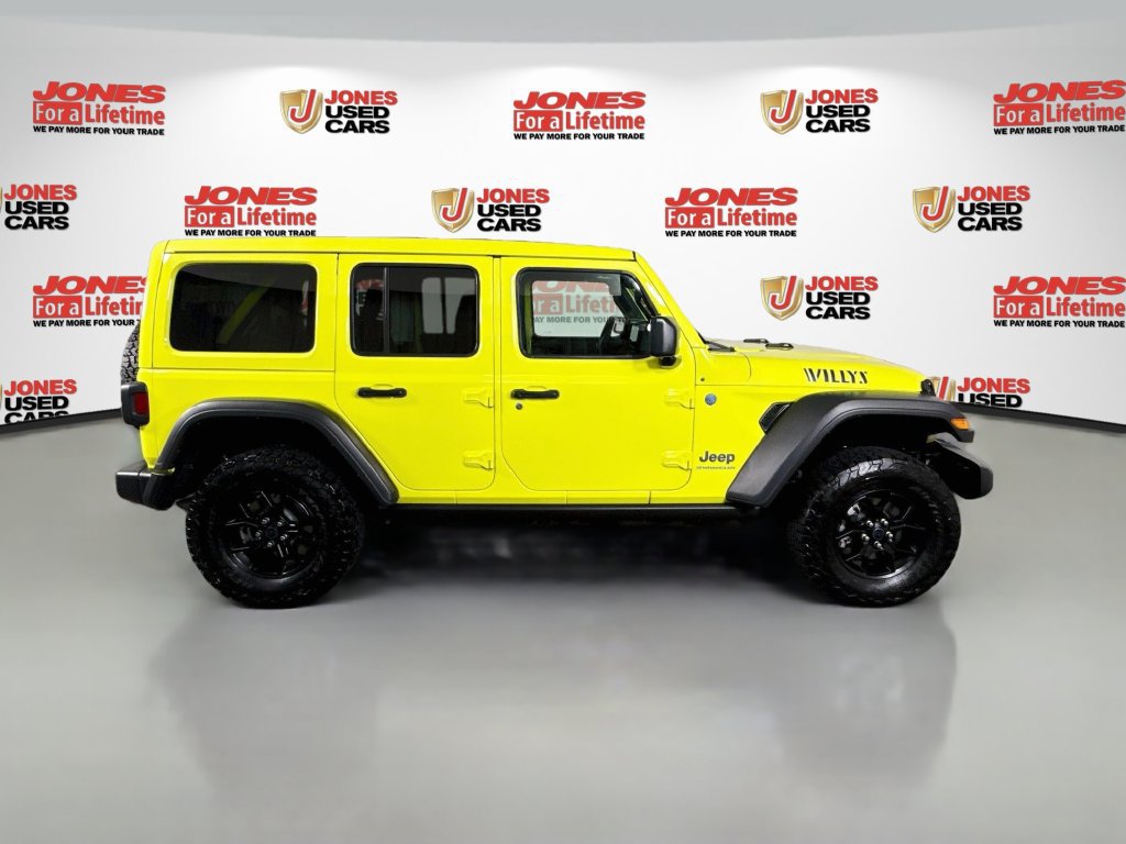 Used 2024 Jeep Wrangler Unlimited AWD/4WD image 16