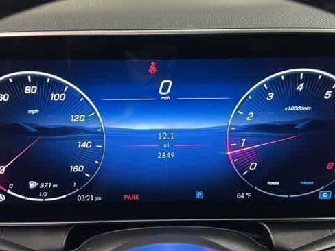 Certified 2025 Mercedes-Benz GLC 300 4MATIC image 21