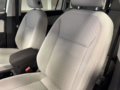 Used 2019 Volkswagen Tiguan S w/ Driver Assistance Package image 18