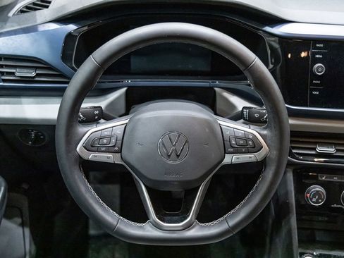 Used 2023 Volkswagen Taos SE w/ Black Wheel Package AWD/4WD image 15