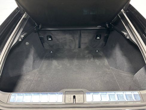 Used 2024 Porsche Panamera 4 image 40