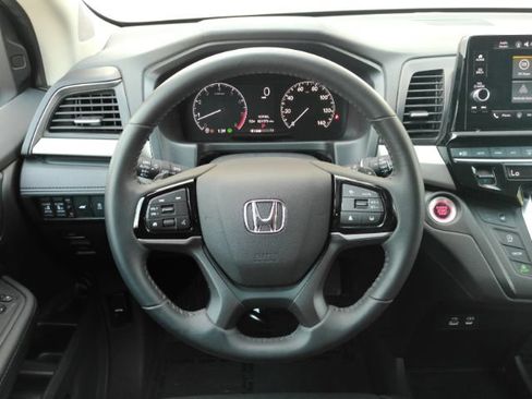 Used 2025 Honda Odyssey EX-L image 42