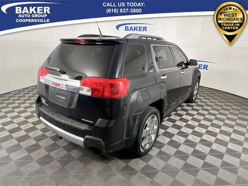 Used 2011 GMC Terrain SLT w/ Cargo Package image 9
