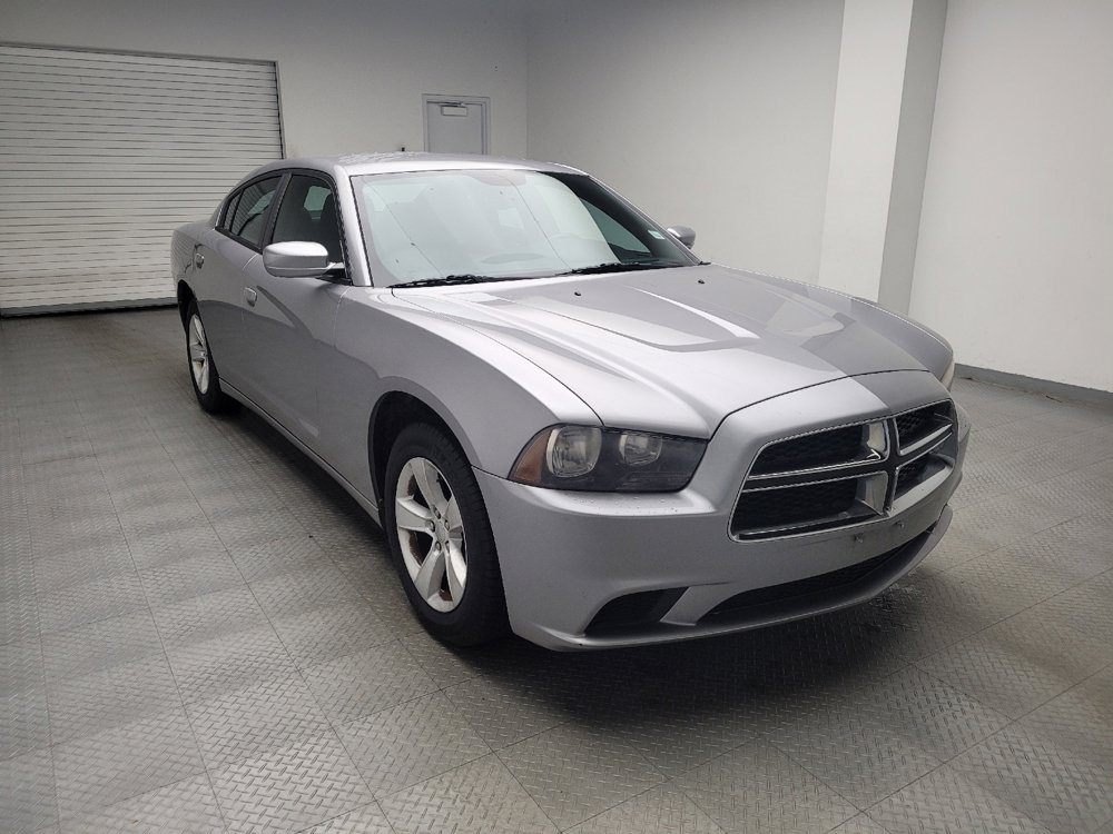 Used 2014 Dodge Charger SE w/ Connectivity Group RWD image 13