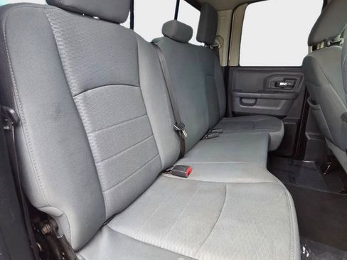 Used 2014 RAM 1500 Classic SLT RWD image 11