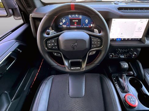 Used 2025 Ford Bronco Raptor AWD/4WD image 6