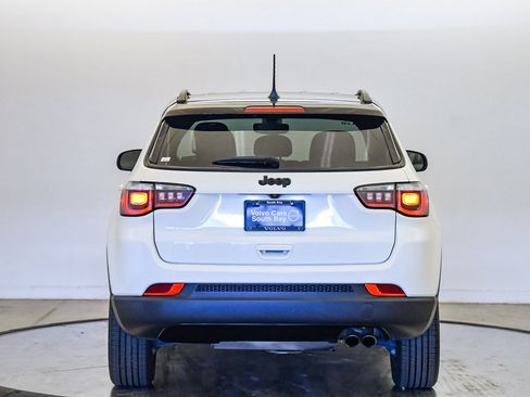 Used 2019 Jeep Compass Altitude image 3