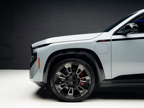 Used 2024 BMW XM Label Red image 18