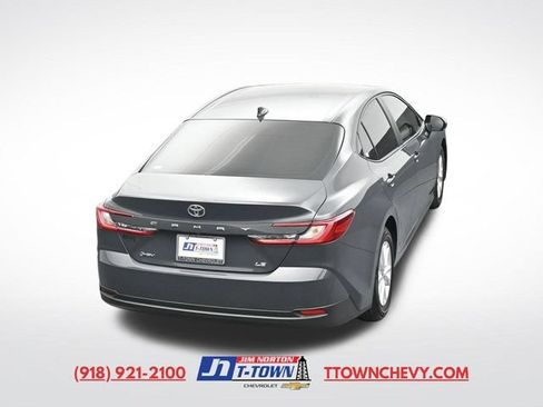 Used 2025 Toyota Camry LE FWD image 54