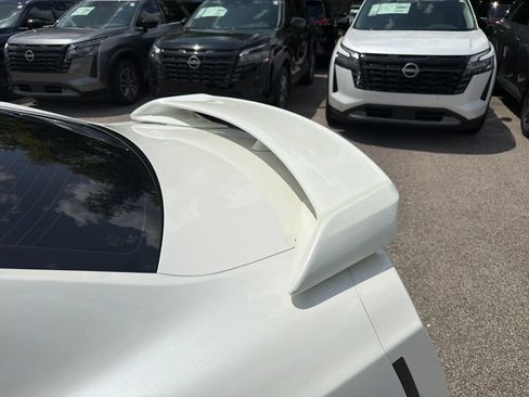 Used 2010 Nissan GT-R Premium AWD/4WD image 34
