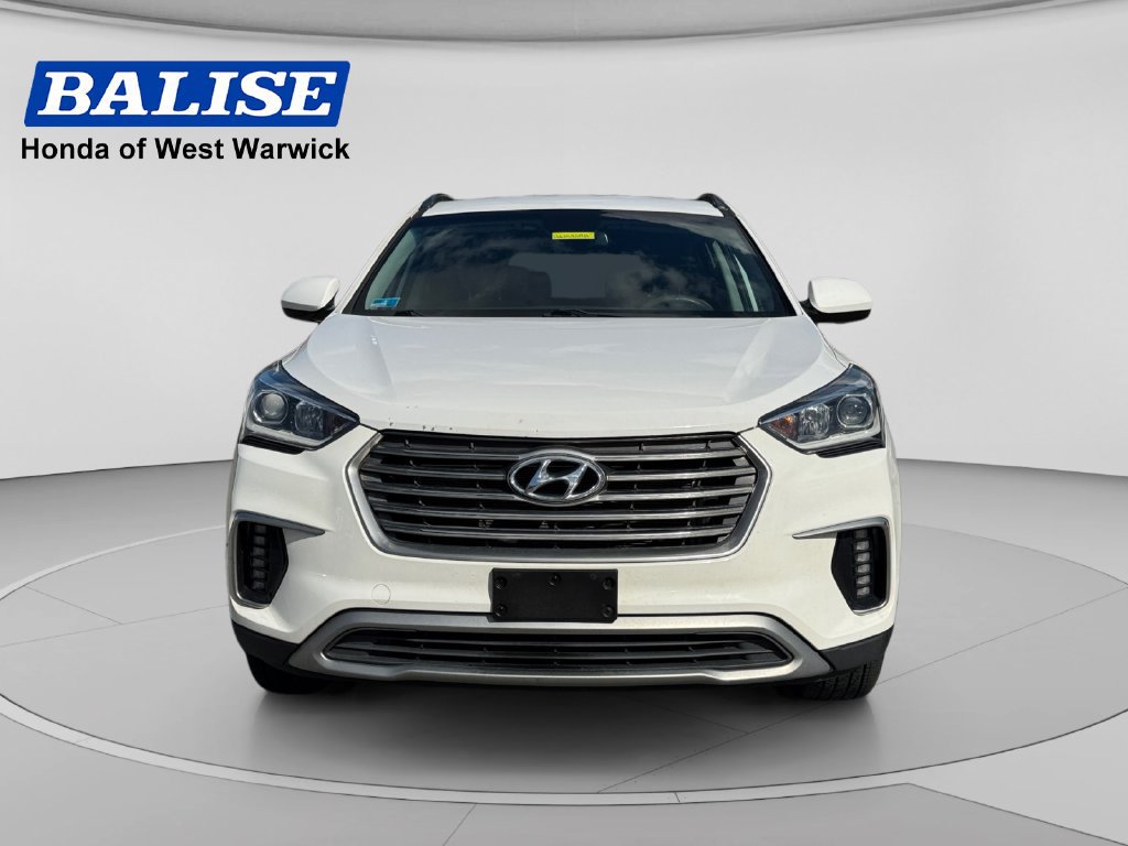 Used 2017 Hyundai Santa Fe SE w/ Cargo Package FWD image 2