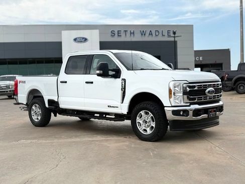 Used 2025 Ford F250 XLT w/ FX4 Off-Road Package AWD/4WD image 1