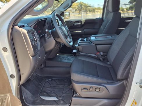 New 2026 Chevrolet Silverado 1500 Custom image 6