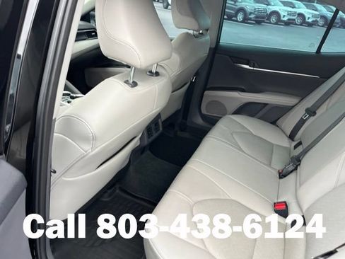 Used 2023 Toyota Camry XLE FWD image 11