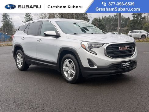 Used 2018 GMC Terrain SLE image 1