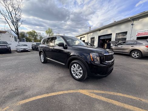 Used 2021 Kia Telluride LX FWD image 61