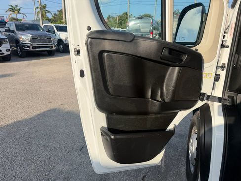 Used 2022 RAM ProMaster 2500 FWD image 15