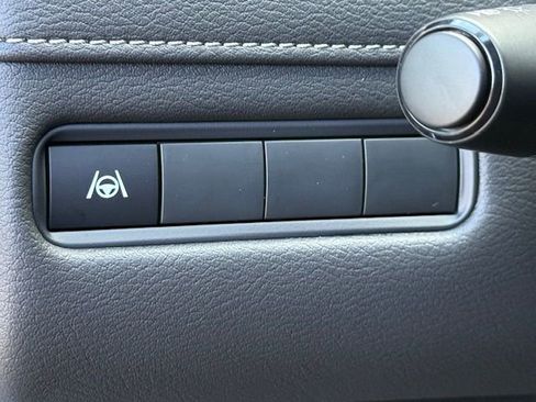 New 2026 Nissan Armada SV image 33