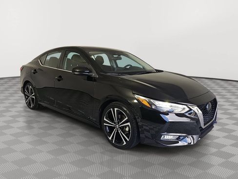 Used 2023 Nissan Sentra SR FWD image 2