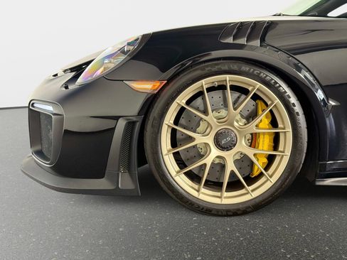 Used 2018 Porsche 911 GT2 RS w/ Weissach Package RWD image 12