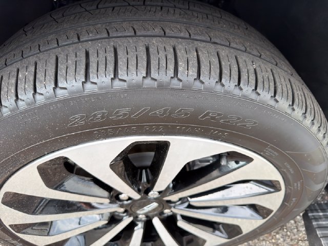 Certified 2024 Lincoln Navigator Reserve AWD/4WD image 31