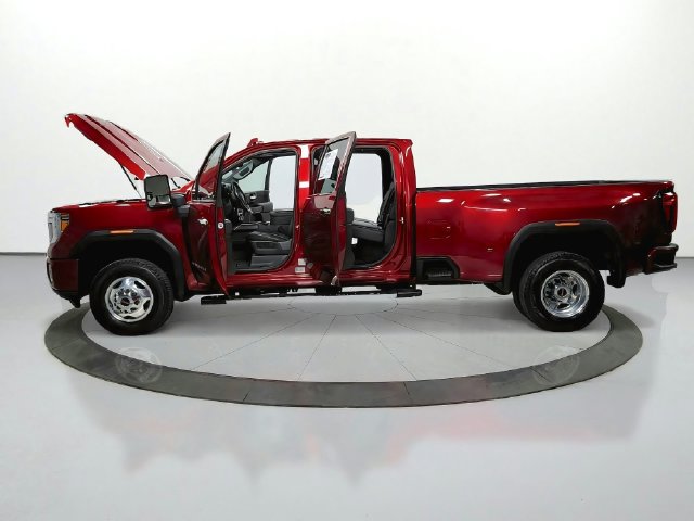 Used 2021 GMC Sierra 3500 Denali w/ Denali Ultimate Package AWD/4WD image 13