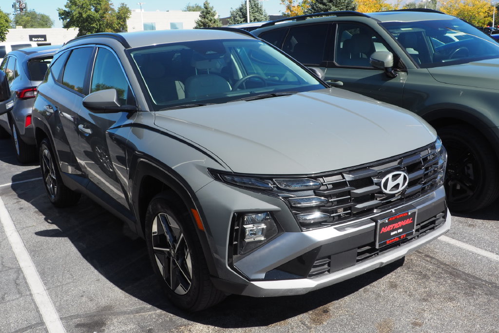 Used 2025 Hyundai Tucson SEL AWD/4WD image 2