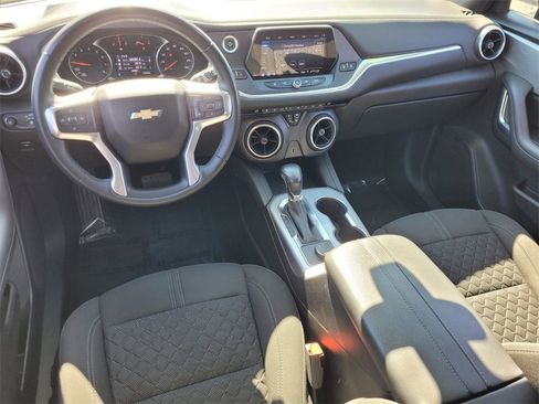 Used 2020 Chevrolet Blazer LT image 10