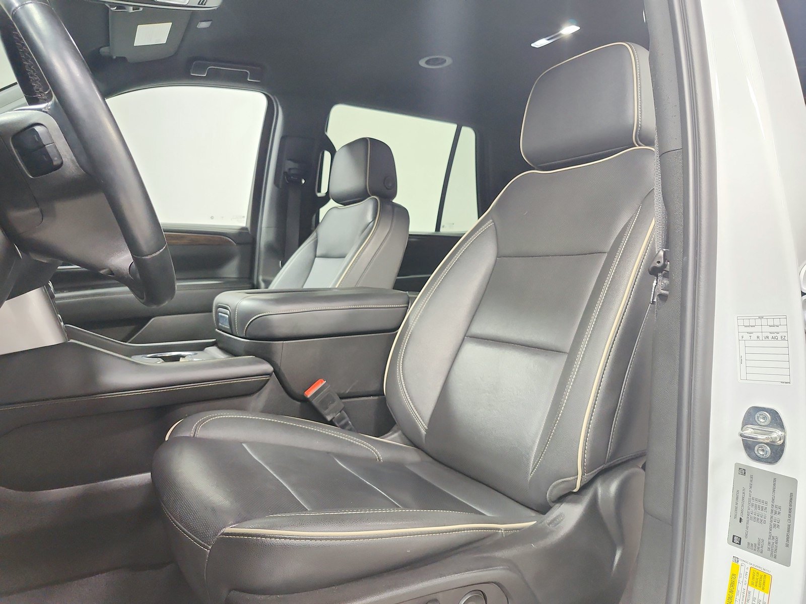 Used 2024 Chevrolet Tahoe Premier RWD image 19