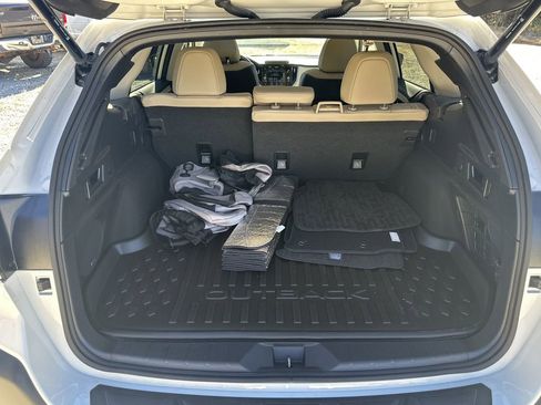 Used 2024 Subaru Outback Limited XT image 19