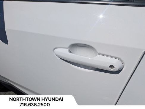 Used 2023 Toyota RAV4 LE AWD/4WD image 31