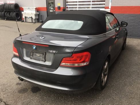 Used 2013 BMW 128i Convertible image 5