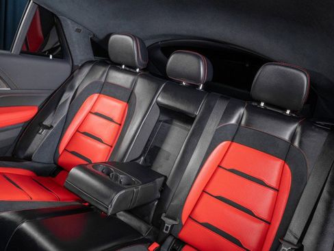 New 2026 Mercedes-Benz GLE 63 AMG S image 31