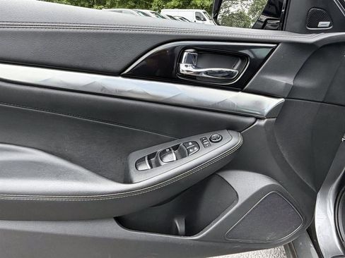 Used 2019 Nissan Maxima 3.5 SL FWD image 15
