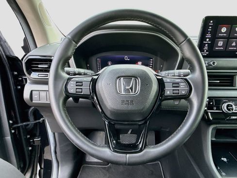 Used 2026 Honda Pilot EX-L image 10