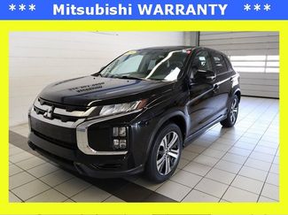 Used 2024 Mitsubishi Outlander Sport SE image 1